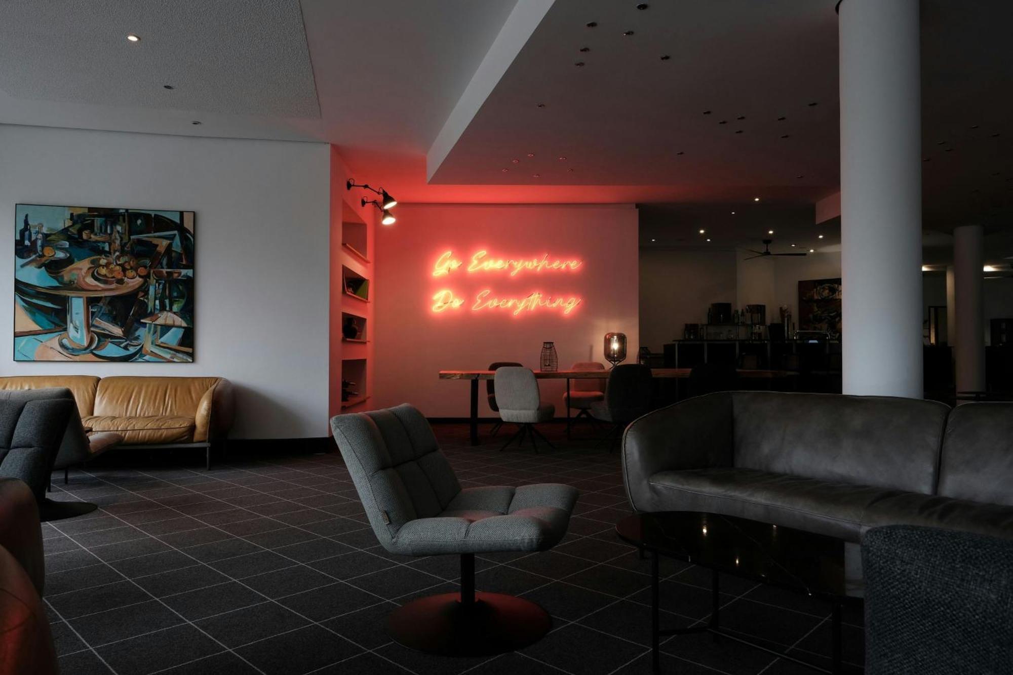 Four Ratingen Dusseldorf Airport Hotel Exterior foto