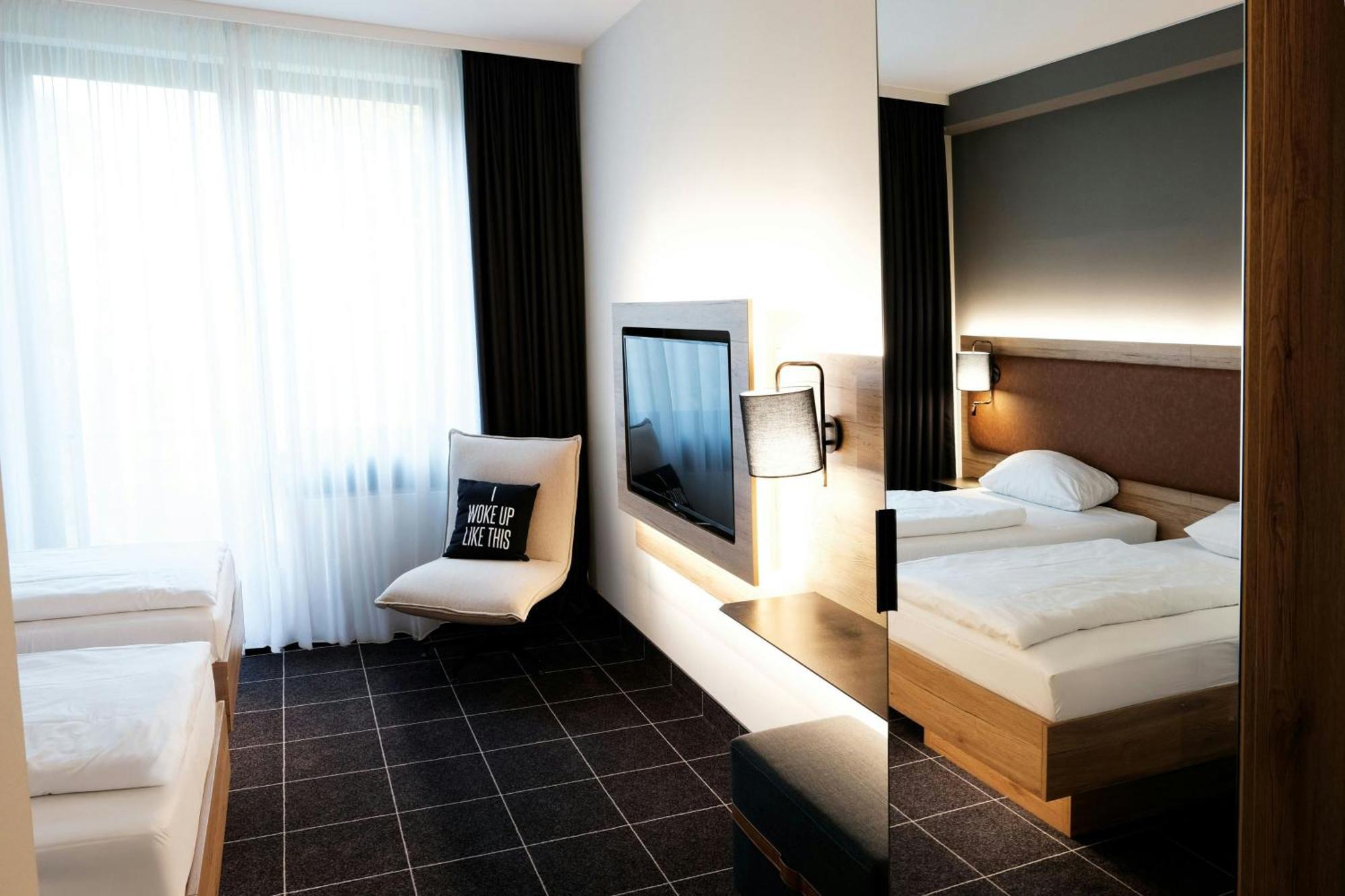 Four Ratingen Dusseldorf Airport Hotel Exterior foto
