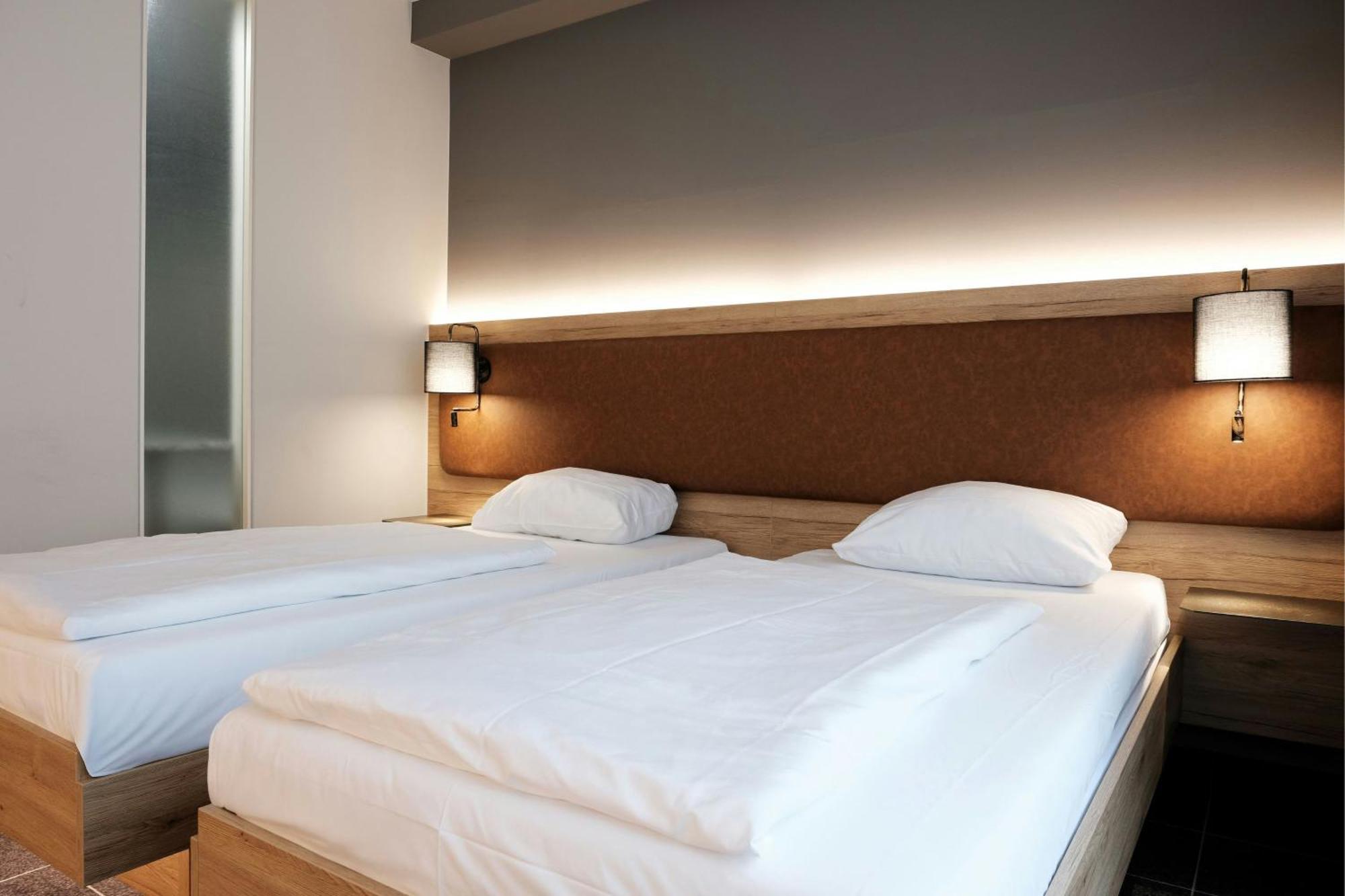 Four Ratingen Dusseldorf Airport Hotel Exterior foto
