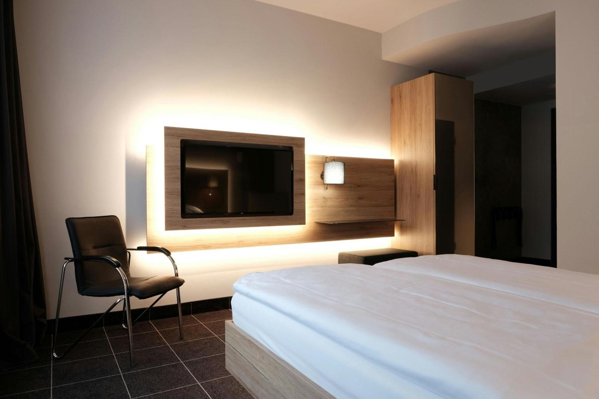 Four Ratingen Dusseldorf Airport Hotel Exterior foto
